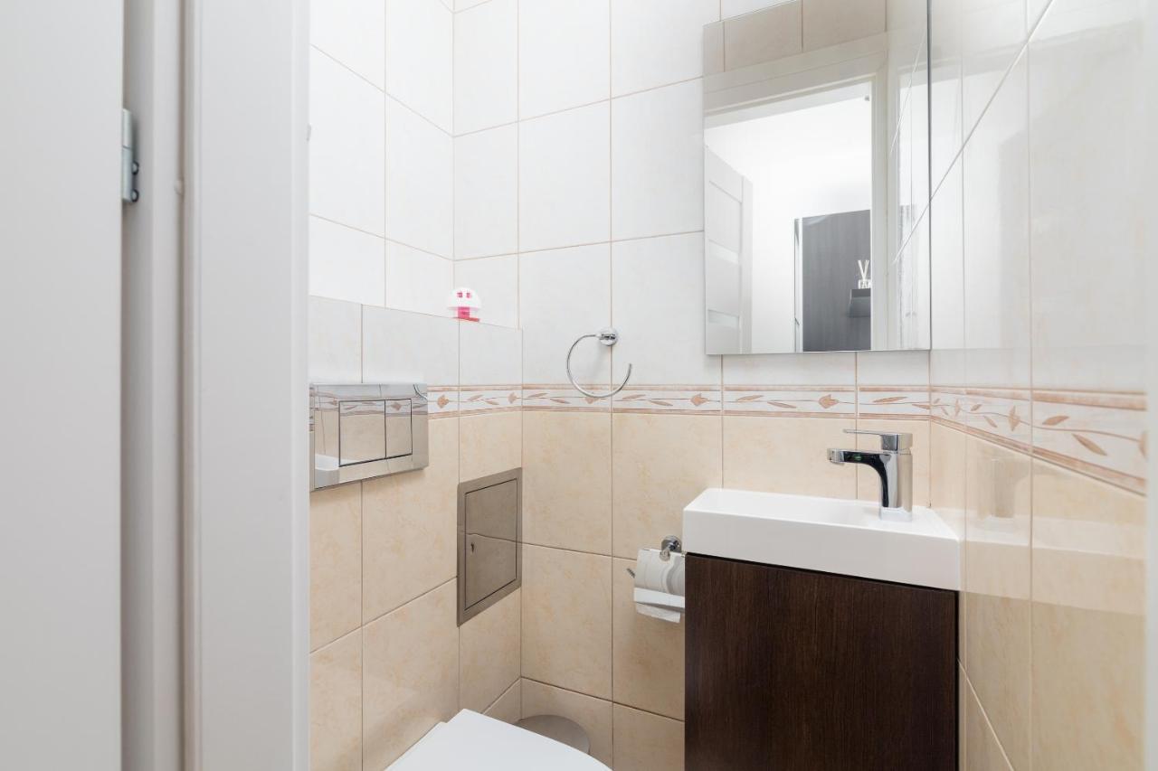 Apartamento Chmielna City View Studio Varsovia Exterior foto